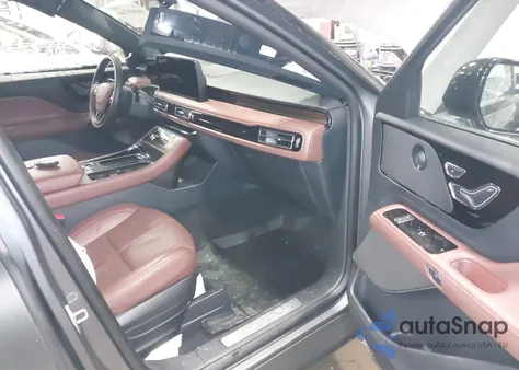 2025 Lincoln Aviator Reserve z USA, uszkodzony, nr VIN 5LM5J7XC3SGL03949